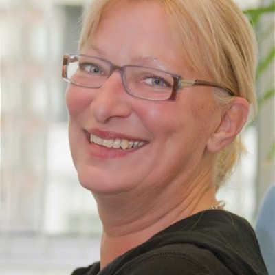 Jacqueline van der Hoek